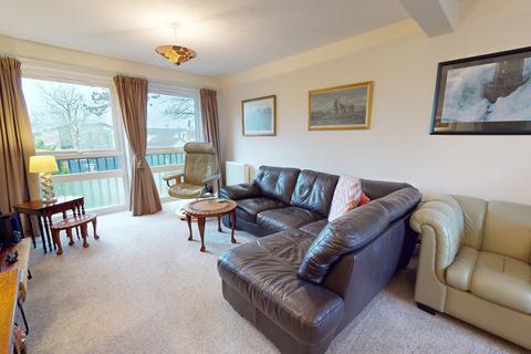 2 bedroom apartment for sale, Elm Court, Hillcourt Road