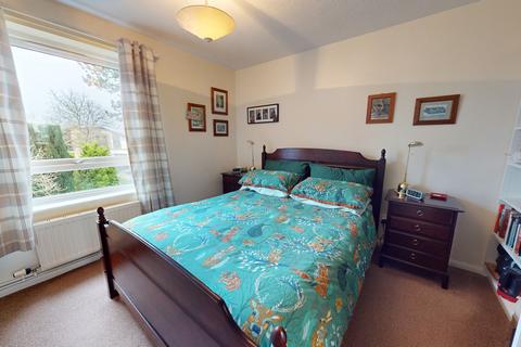 2 bedroom apartment for sale, Elm Court, Hillcourt Road