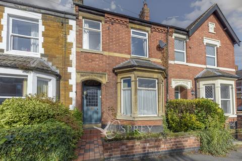 2 bedroom terraced house to rent, Hawthorn Road, Northamptonshire NN15