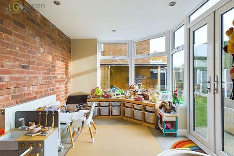 25 Danelagh Close, Tamworth, B79 8LR