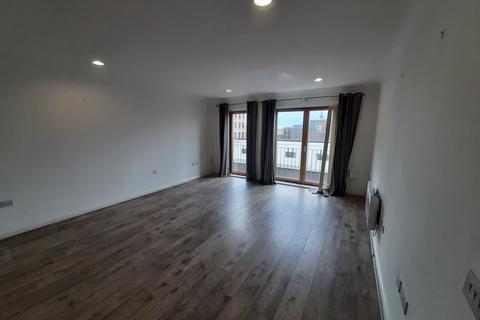 2 bedroom apartment to rent, City walk, Birmingham B1