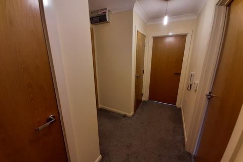 2 bedroom apartment to rent, City walk, Birmingham B1