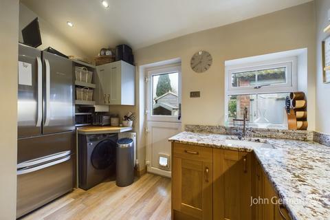 73 Efflinch Lane, Barton Under Needwood, Burton-on-trent, DE13 8EU