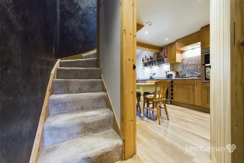 73 Efflinch Lane, Barton Under Needwood, Burton-on-trent, DE13 8EU