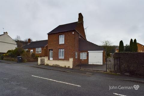 3 bedroom detached house for sale, Spring Street, Castle Gresley