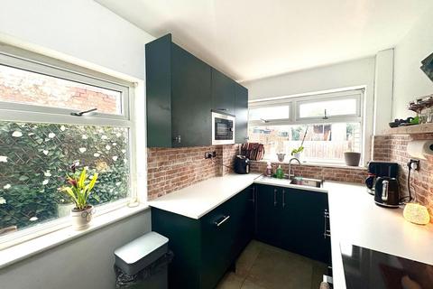 2 bedroom semi-detached house for sale, Lawrence Street, Nottingham NG9