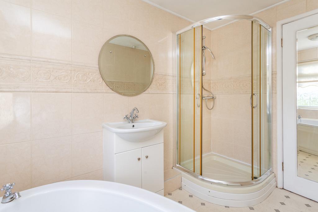 Bathroomb