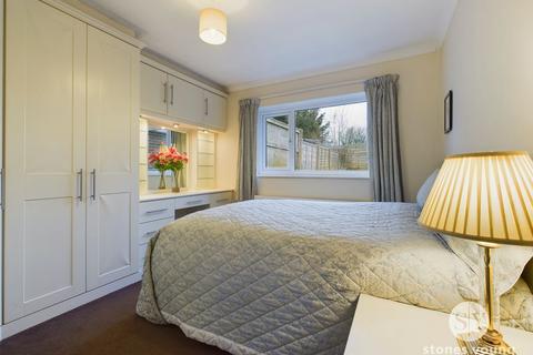 6 Hollowhead Close, Wilpshire, Blackburn, BB1 9LE