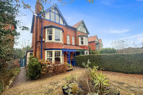 5 bedroom semi-detached house for sale, Stepney Road, Scarborough YO12