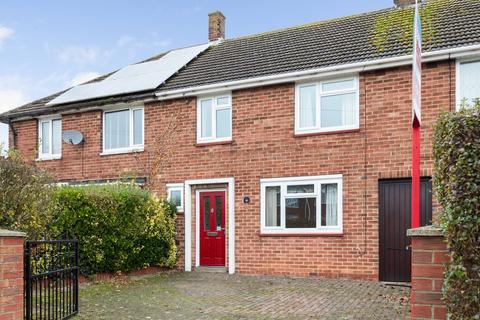 3 bedroom terraced house for sale, Broadway, Grimsby, N.E.Lincolnshire, DN34