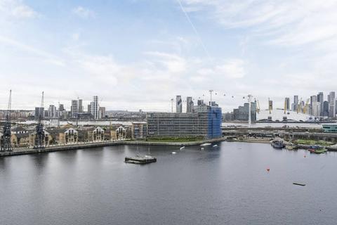 2 bedroom penthouse for sale, Western Gateway, Royal Docks, London, E16