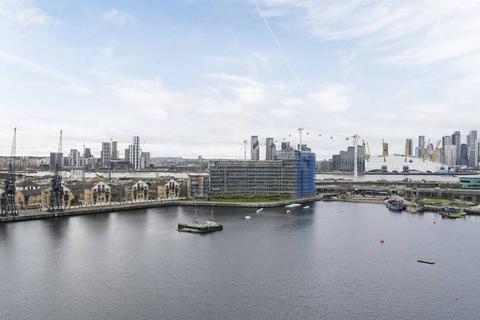 undefined, Western Gateway, Royal Docks, London, E16