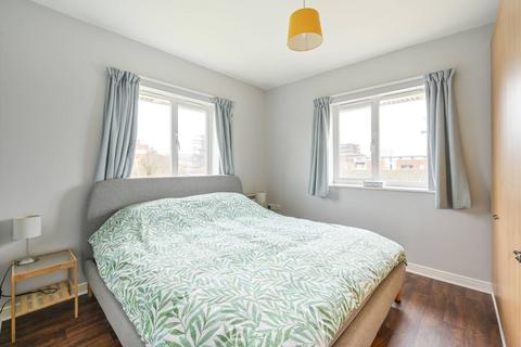 2 bedroom flat for sale, Manchester Court, Canning Town, London, E16