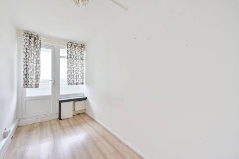 2 bedroom flat for sale, Tangley Grove, Roehampton, London, SW15