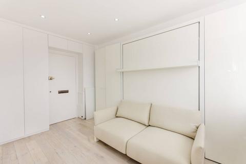 Studio to rent, Chelsea Cloister, Sloane Avenue, Chelsea, London, SW3