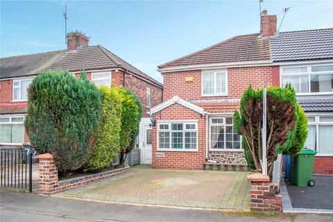 2 bedroom semi-detached house for sale, Fife Avenue, Chadderton, Oldham, Greater Manchester, OL9