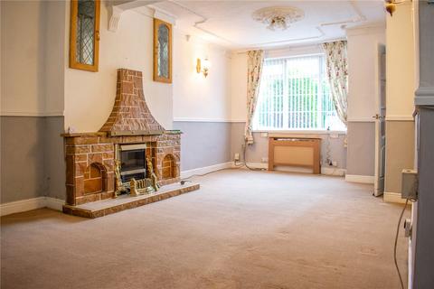 2 bedroom semi-detached house for sale, Fife Avenue, Chadderton, Oldham, Greater Manchester, OL9