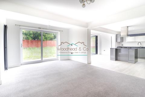 4 bedroom detached house to rent, Vigors Croft, Hatfield, Hertfordshire