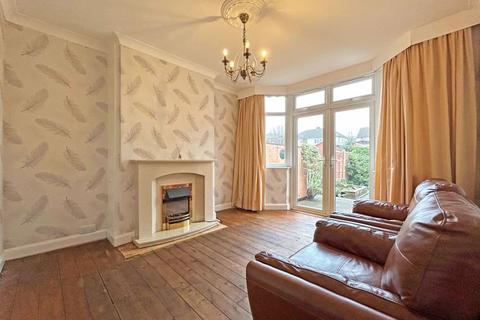 3 bedroom semi-detached house for sale, Shaftesbury Road, Wednesbury