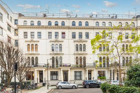 Studio for sale, Kensington Garden Square, Bayswater, London, W2