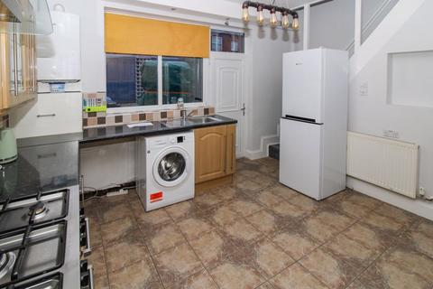 2 bedroom terraced house for sale, Belfield Lane, Rochdale, OL16 2YB