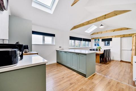 3 bedroom barn conversion for sale, Hunton Road, Marden