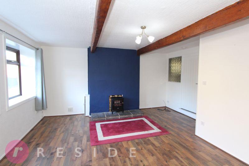 Lounge / Dining Area