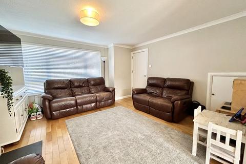 9 Apollo Close, Dunstable, LU5 4AQ