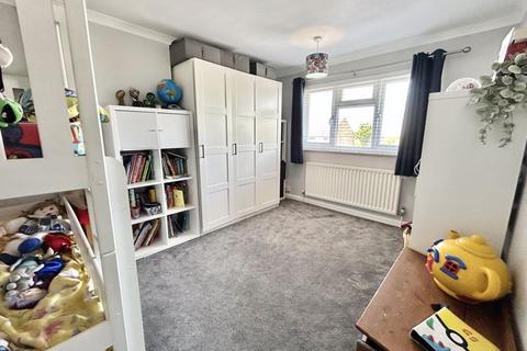 9 Apollo Close, Dunstable, LU5 4AQ