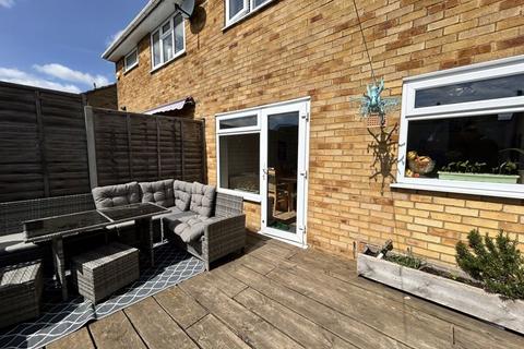 9 Apollo Close, Dunstable, LU5 4AQ