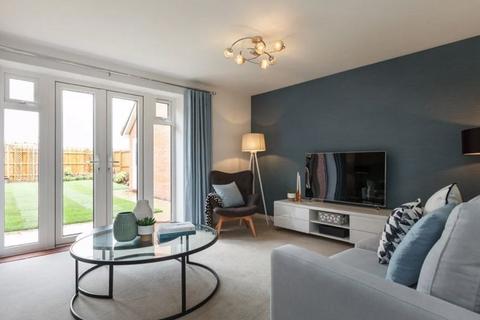 4 bedroom semi-detached house for sale, Saltburn Turn, Dunstable