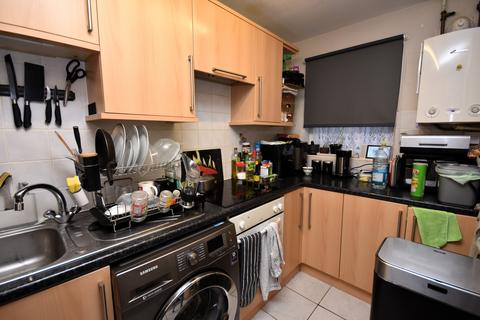 2 bedroom terraced house to rent, Aylesbury HP20