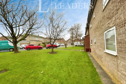 2 bedroom flat to rent, Ventress Farm Court, CB1