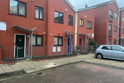 Mitcham - 2 bedroom House - Unfurnished - CR4 2GA