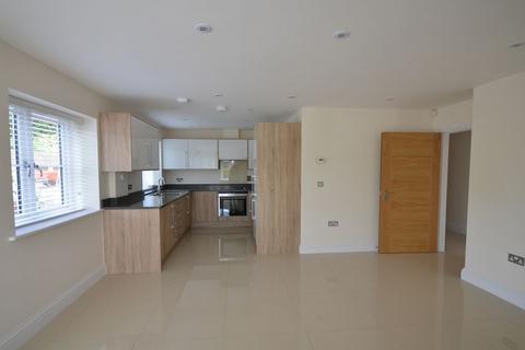 2 bedroom apartment to rent, Belmont Farm House, Holyport