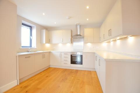 2 bedroom apartment to rent, Cedar House, Frimley