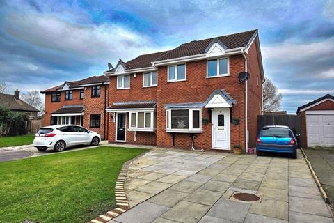 3 bedroom semi-detached house for sale, Hillcrest Close, Preston PR4