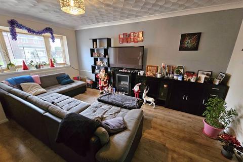 3 bedroom semi-detached house for sale, Hillcrest Close, Preston PR4