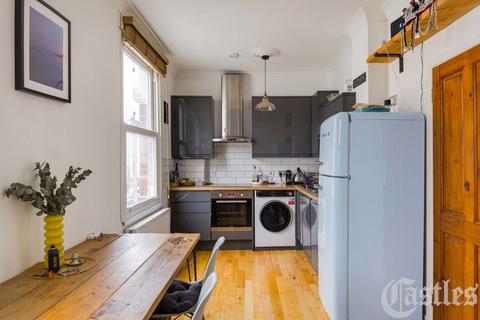 1 bedroom apartment for sale, Powell Road, London