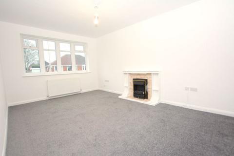 3 bedroom semi-detached bungalow to rent, Chelford Drive, Manchester