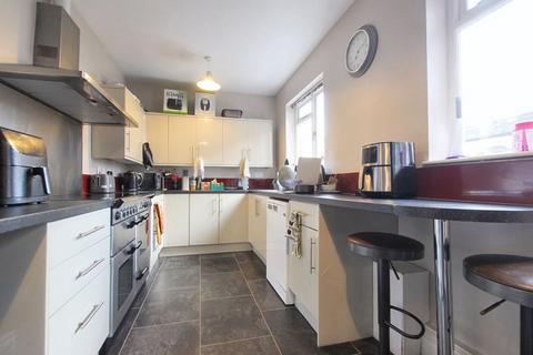 6 bedroom end of terrace house to rent, Worcester Street, Gloucester GL1