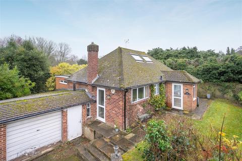 3 bedroom detached bungalow for sale, Oriental Road, Sunninghill