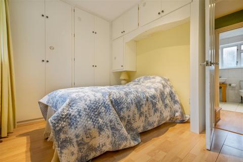 5a Oriental Road, Ascot, SL5 7AZ