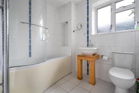 5a Oriental Road, Ascot, SL5 7AZ