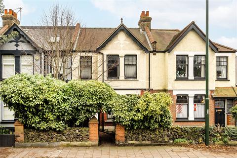 3 bedroom terraced house for sale, London SW14