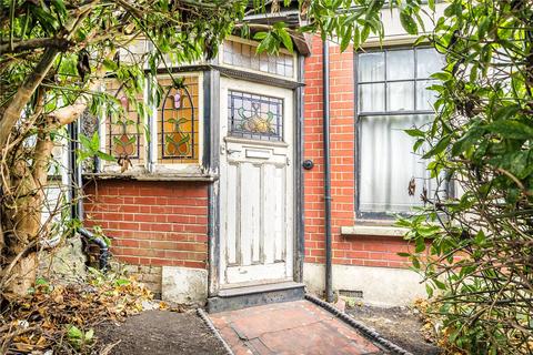 3 bedroom terraced house for sale, London SW14