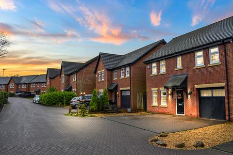 5 bedroom detached house for sale, Westland Place, Chorley, Lancashire