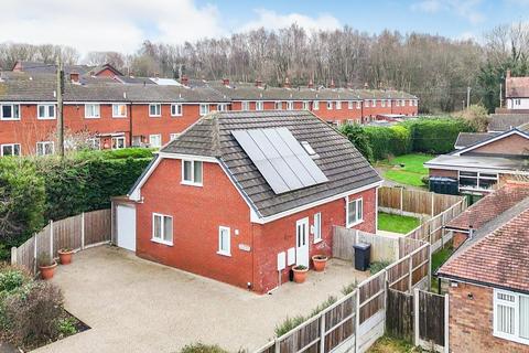 3 bedroom detached bungalow for sale, Chapel Lane, Chirk