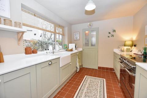 2 bedroom terraced house for sale, Littlemoor Road, Clitheroe, BB7 1ES