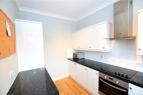 2 bedroom apartment to rent, Cintra Park, London, SE19